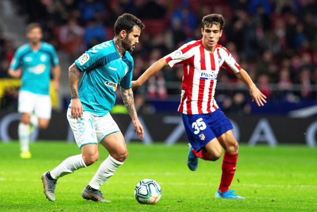 国际车队竞速成都天府绿道 赛事经济激活春日消费